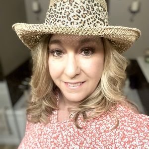 Meet your Posher, Deanna